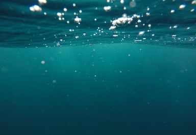 Angststörungen: Aquaphobie, die Angst vor Wasser - Ursachen, Symptome und Behandlung