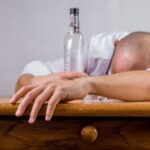 Hangover: Studie zur Wirksamkeit von Mitteln gegen einen Kater durch Alkohol