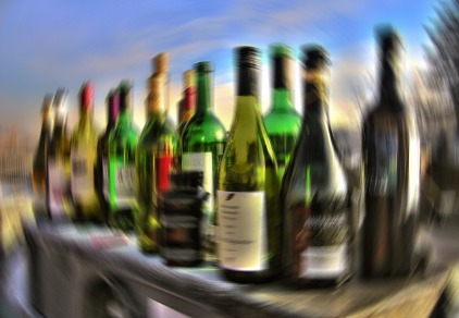 Konsum von Alkohol zur Schmerzlinderung steigert Suchtwahrscheinlichkeit