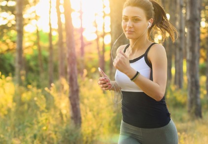 Studie: Vor dem Frühstück joggen oder danach - was ist besser?