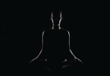 Wie tiefe Meditation die Darmgesundheit verbessern kann