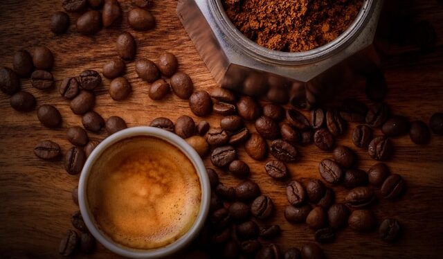 Koffein und Neuroinflammation: Wie Kaffee die Gehirnchemie bei Angst und Depression beeinflusst